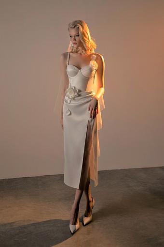 Короткое открытое свадебное платье #1094