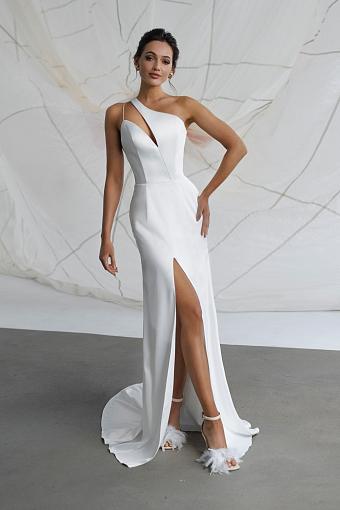 Классическое прямое свадебное платье #1075