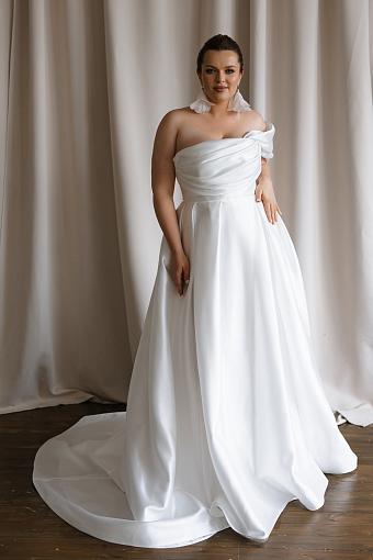 Пышное атласное свадебное платье #2070