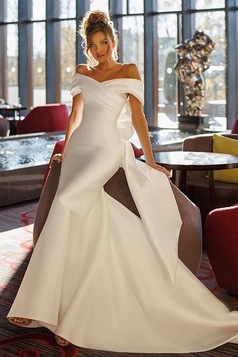 Атласное свадебное платье #5224