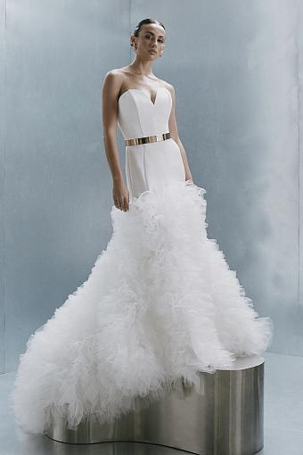 Свадебное платье с открытой спиной #2069