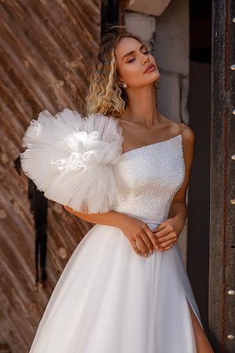 Свадебное платье пышное и блестящее #5178