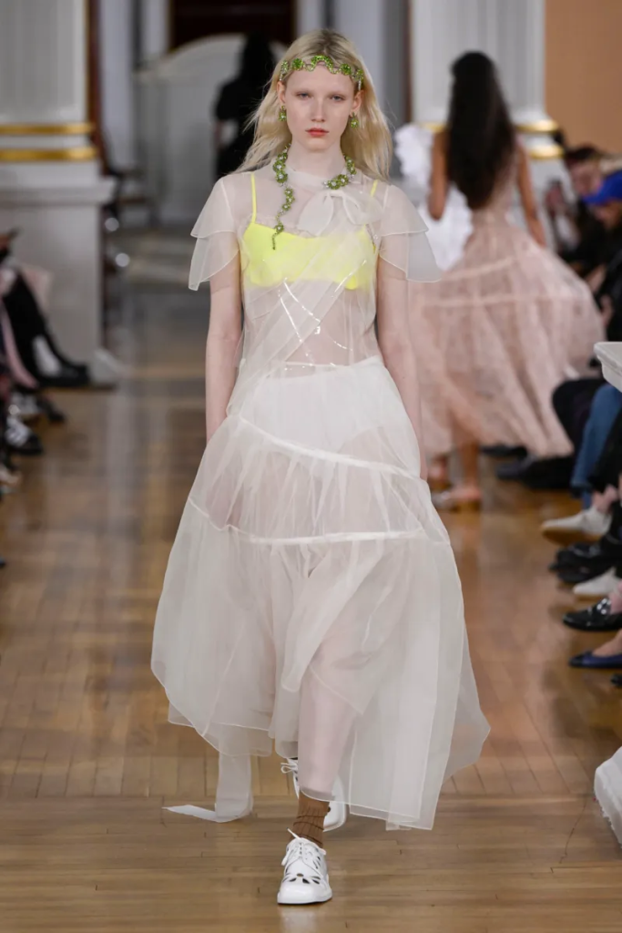 simone-rocha-spring-2026-ready-to-wear-gg-043.jpg