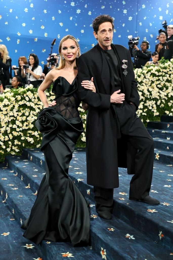 Dwyane Wade, Gabrielle Union, more stylish couples attend Met Gala.jpg