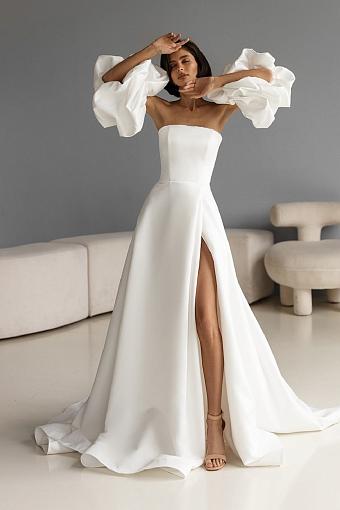 Свадебные платья с рукавами  #5104