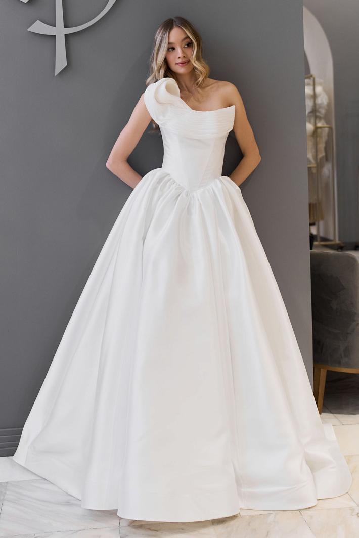 Оригинальное эксклюзивное свадебное платье #8729