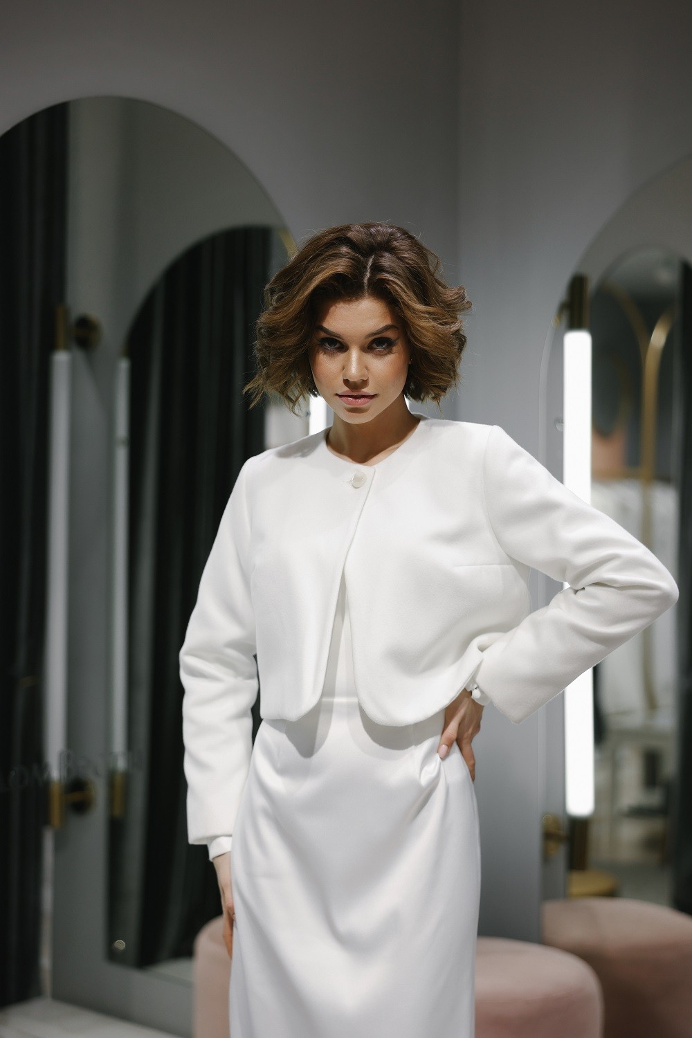 Свадебные пальто k046