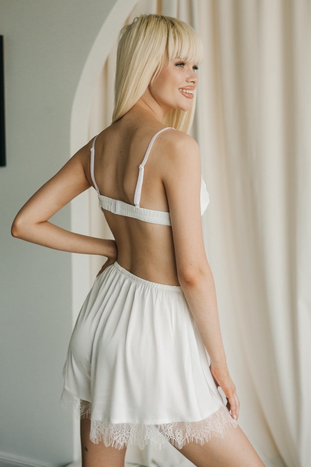 Свадебное белье и пеньюары muse-rara