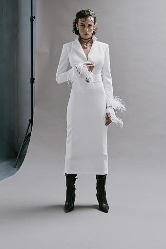 Короткое свадебное платье с длинным рукавом #2081