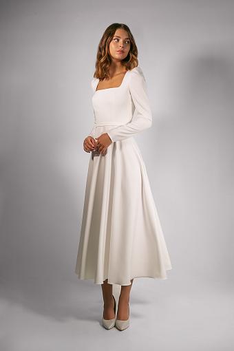 Короткое свадебное платье с длинным рукавом #1635