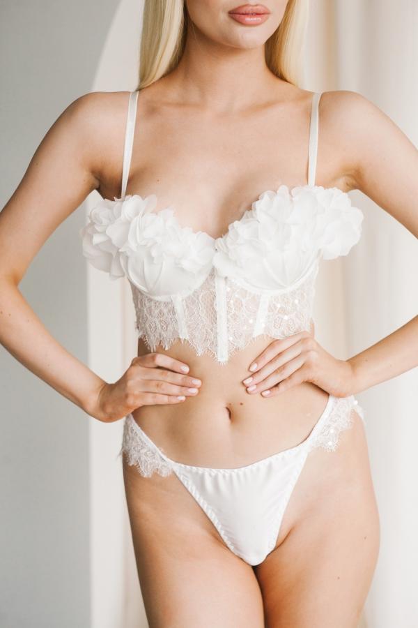 Свадебное белье и пеньюары flower-rara