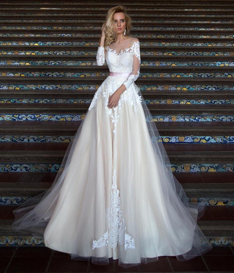 Свадебное платье #1000079