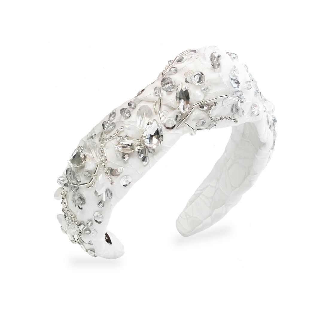 Украшения lotosbeliesvishivkoi