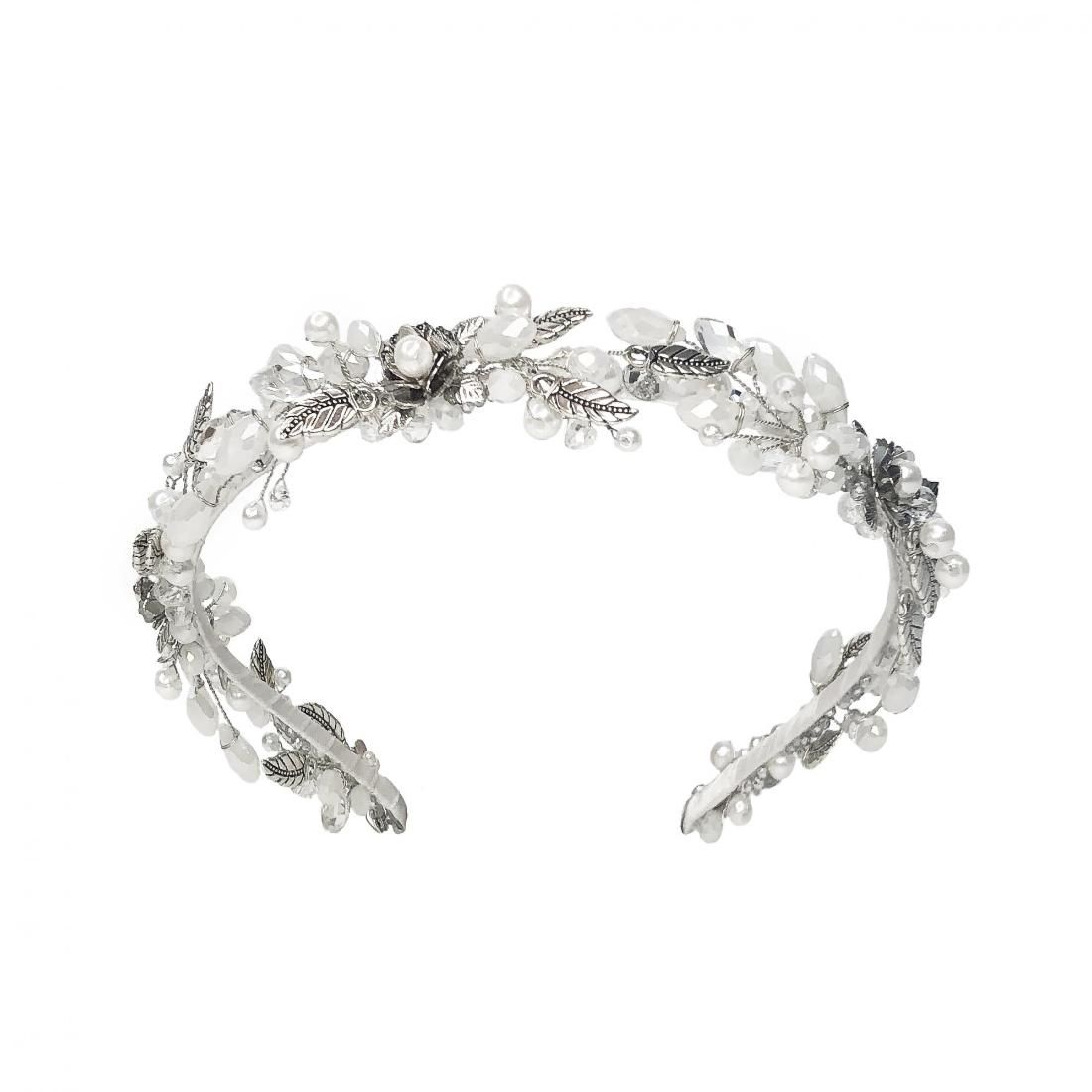 Украшения obodokbradberry