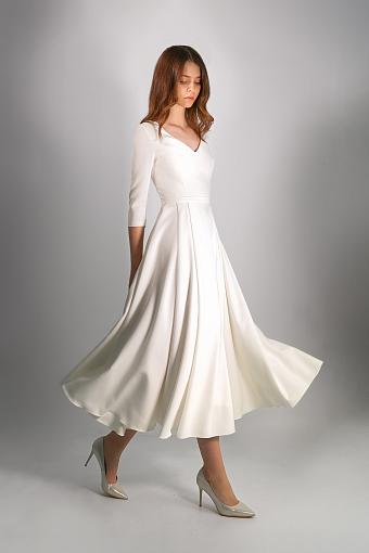 Свадебное платье миди с длинным рукавом #1636