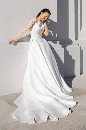 Пышное атласное свадебное платье #9602