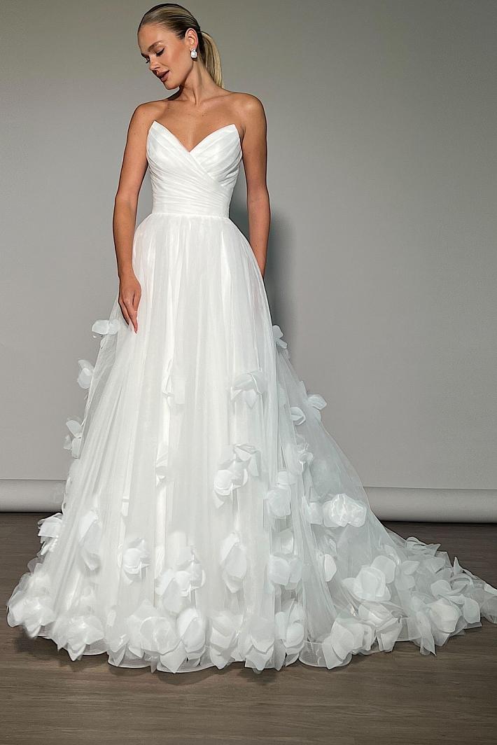 Свадебные платья #8116