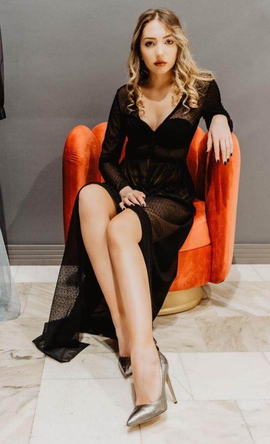 будуарные платья f200