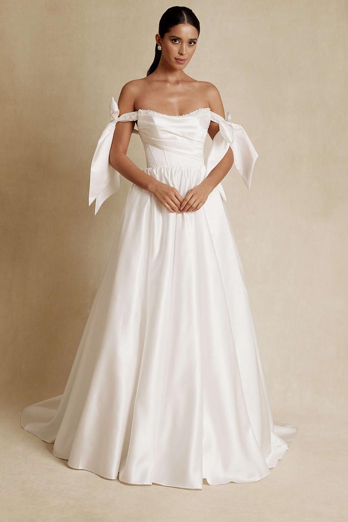 Свадебное платье а-силуэта #8668