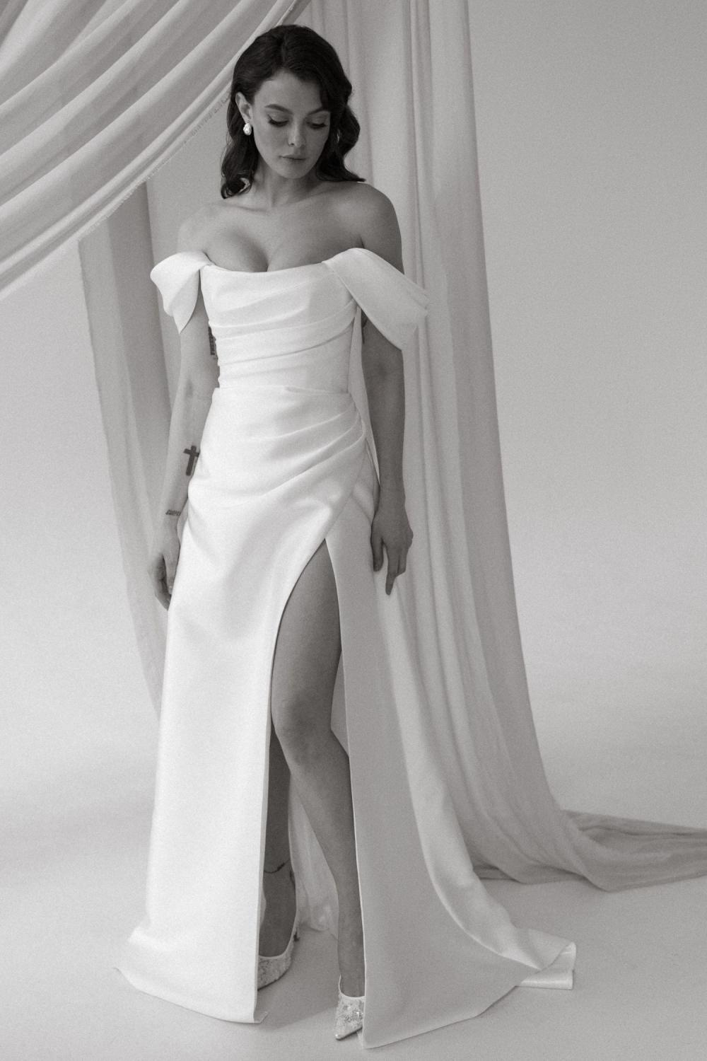 Свадебное платье #5300