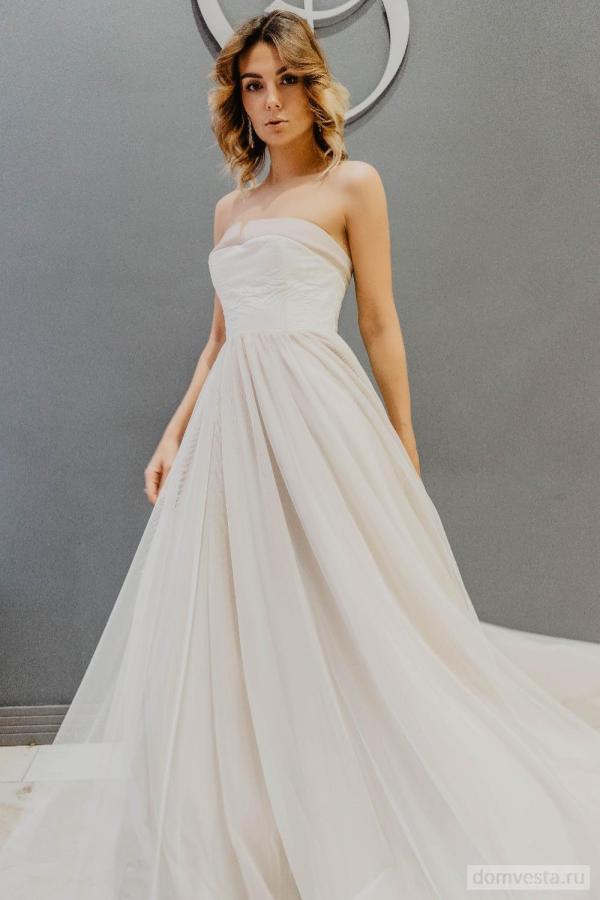 Свадебное платье #679